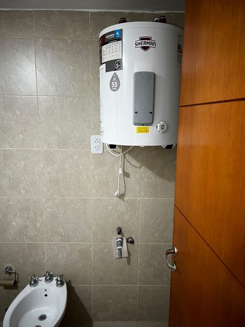 Departamento 1 dormitorio - Todos los servicios - Zona: Centro.