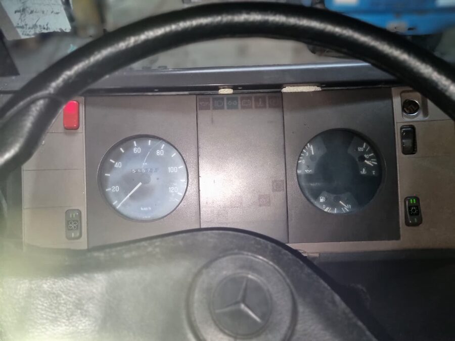 Vendo en muy buen estado Mercedes Benz 710 / 1993