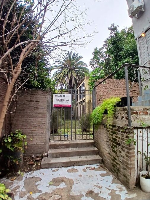 ALQUILER casa interna  Alameda de la Federación 453