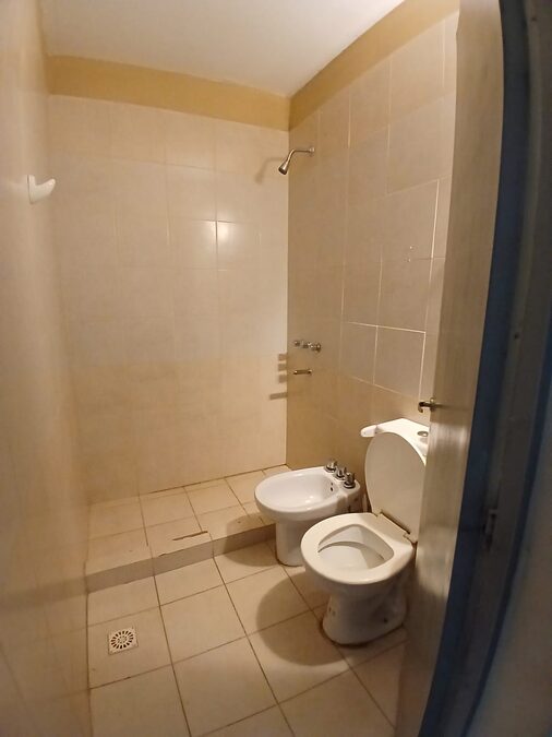 ALQUILER casa interna  Alameda de la Federación 453