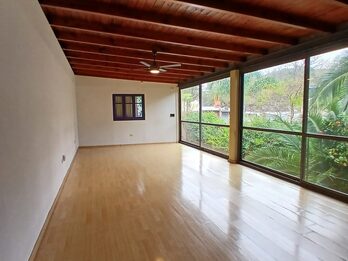 ALQUILER casa interna  Alameda de la Federación 453