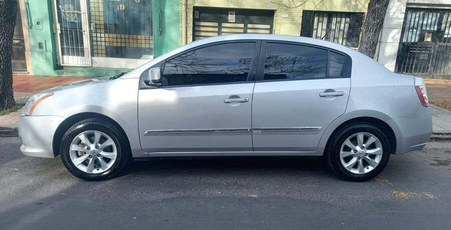 NISSAN SENTRA