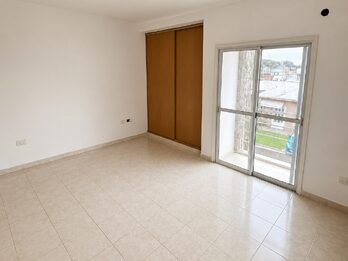 Alquilo dpto 2 dormitorios