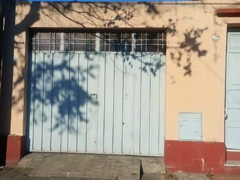 CASA A REFACCIONAR ZONA CASA GOBIERNO