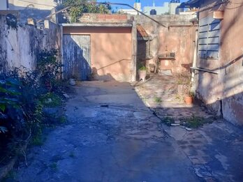 CASA A REFACCIONAR ZONA CASA GOBIERNO