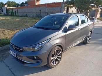 Fiat Cronos 1.8 2022