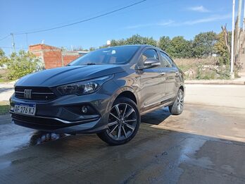 Fiat Cronos 1.8 2022