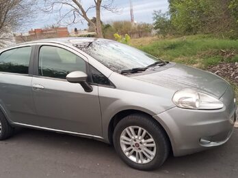 Fiat Punto 2011 - 1.4 Attractive naftero