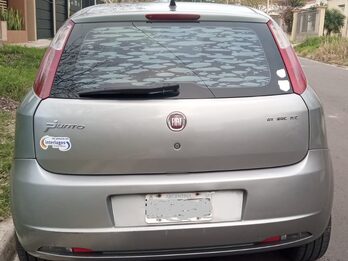 Fiat Punto 2011 - 1.4 Attractive naftero