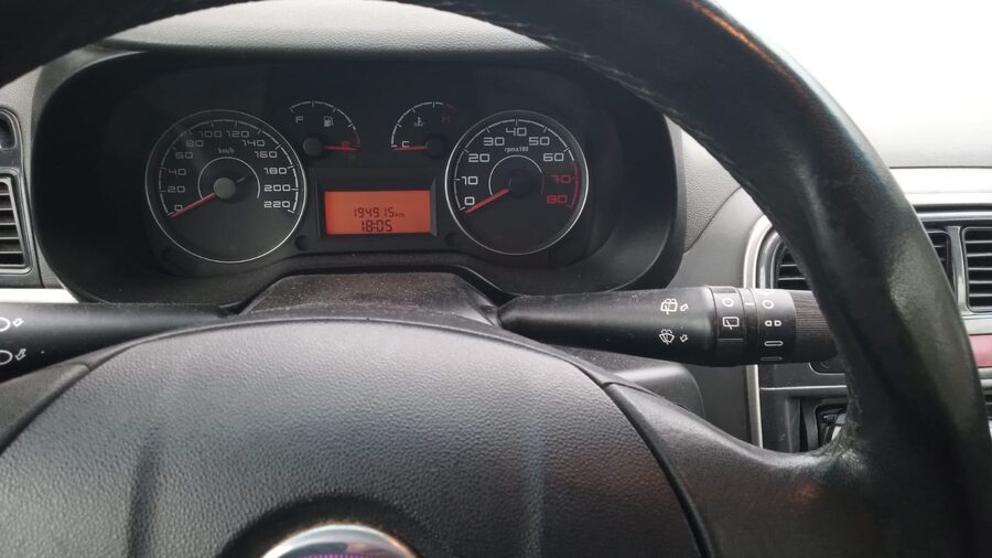 Fiat Punto 2011 - 1.4 Attractive naftero