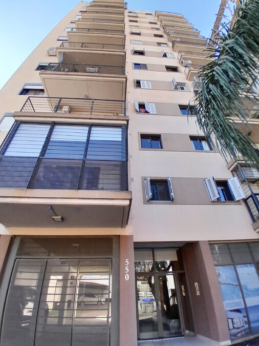 Alquilamos dpto de 3 dormitorios calle Cervantes 550
