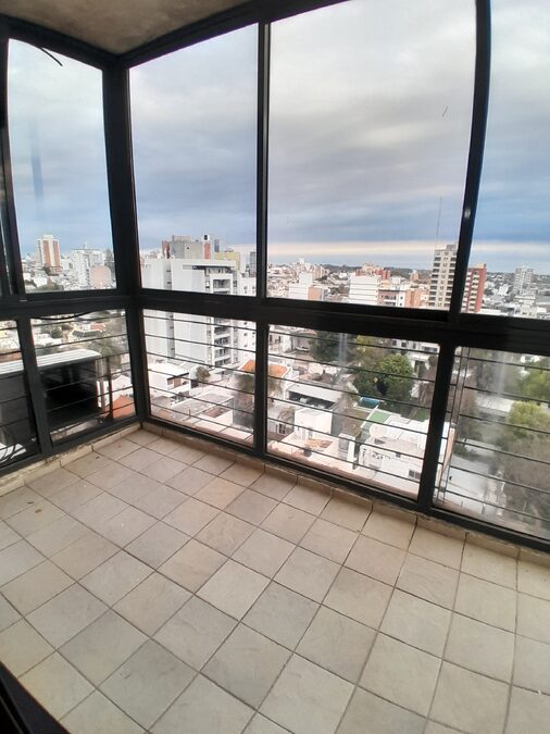 Alquilamos dpto de 3 dormitorios calle Cervantes 550