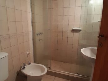 Alquilamos dpto de 3 dormitorios calle Cervantes 550