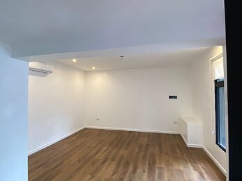 DUEÑO ALQUILA LOCAL CALLE SAN MARTIN 197 "IMPECABLE" ZONA PARQUE URQUIZA