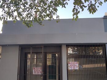 DUEÑO ALQUILA LOCAL CALLE SAN MARTIN 197 "IMPECABLE" ZONA PARQUE URQUIZA
