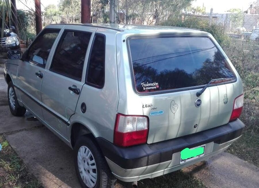 VENDO FIAT UNO FIRE 1.3
