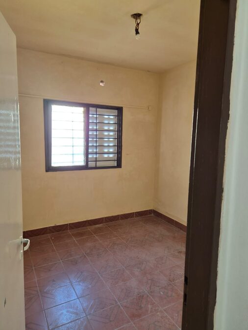 Dueño alquila casa en Av. Churruarin 386