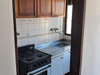 SE ALQUILA DEPARTAMENTO - DOS DORMITORIOS (ZONA CENTRO)