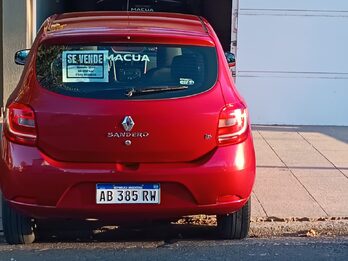 Sandero prestige 2017