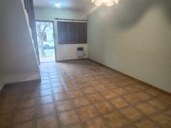 🏡 Dúplex 2 dorm | Cochera | Balcón – Catamarca 343 Centro/Parque | U$D 94.900