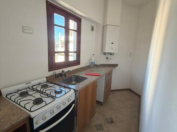 ALQUILO 1 DORMITORIO - 25 DE JUNIO Y CORDOBA
