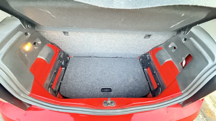 VW high up! 5p - NO PERMUTO