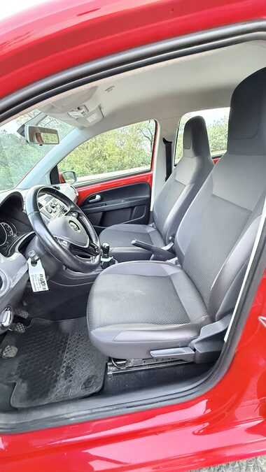 VW high up! 5p - NO PERMUTO