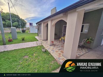 CASA en Venta en Villa Fontana: APTA CRÉDITO, Lista para HABITAR con PLANOS APROBADOS
