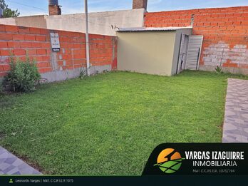 CASA en Venta en Villa Fontana: APTA CRÉDITO, Lista para HABITAR con PLANOS APROBADOS