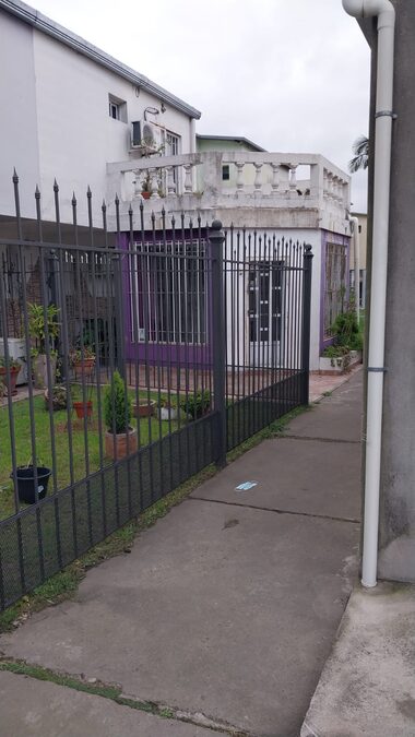Vendo duplex de 2 dorm. Barrio Paraná 2