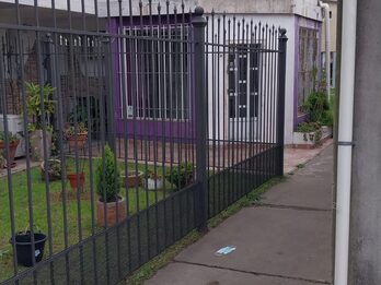 Vendo duplex de 2 dorm. Barrio Paraná 2