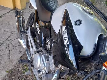 Titular vende Yamaha YBR 125