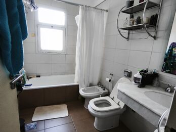 4 dormitorios, Impecable , Centro de Parana C/, Tcuman y Laprida