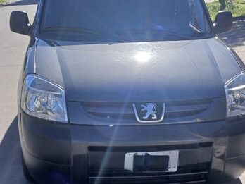 VENDO PEUGEOT PARTNER PATAGONICA 2015
