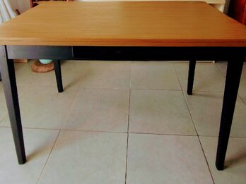 Mesa de campo antigua restaurada (Con cajón)