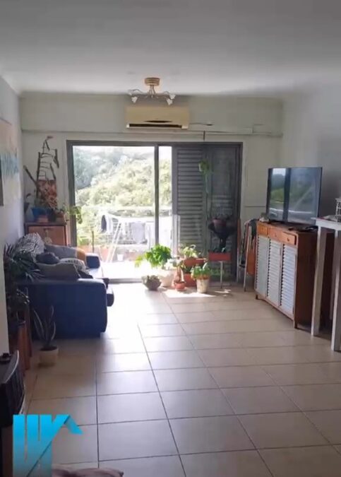 Alquilo Dpto. tipo duplex zona Parque