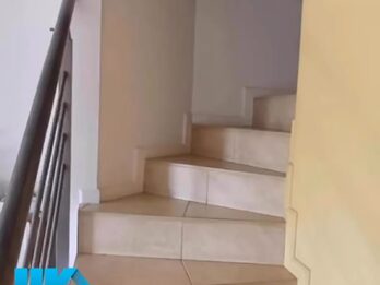 Alquilo Dpto. tipo duplex zona Parque