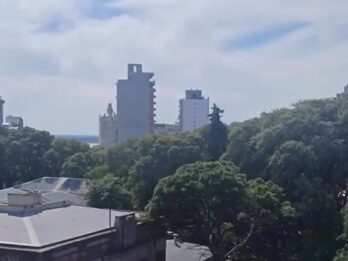 Alquilo Dpto. tipo duplex zona Parque