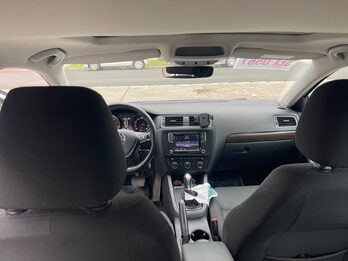 Vento Comfortline 1.4 automático - Muy buen estado