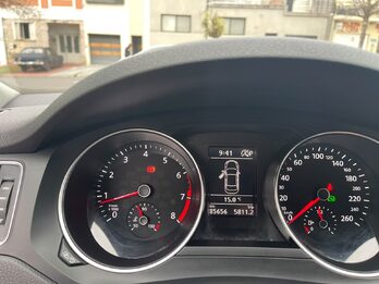 Vento Comfortline 1.4 automático - Muy buen estado