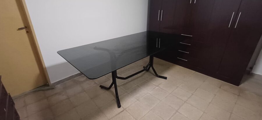 MESA DE VIDRIO
