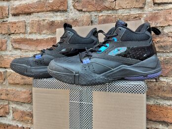 BOTA DE BASQUET MARCA 361