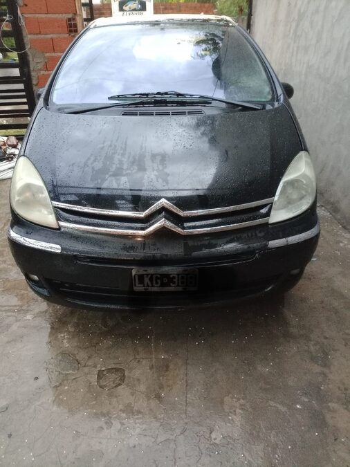 Citroen Picasso sxara 2012 permuto x más chico