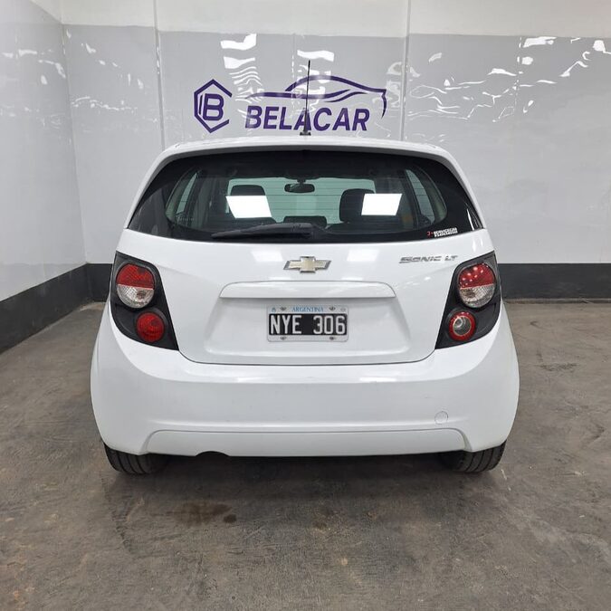 CHEVROLET SONIC LT 5P - 2014 - 115.000 KMS
