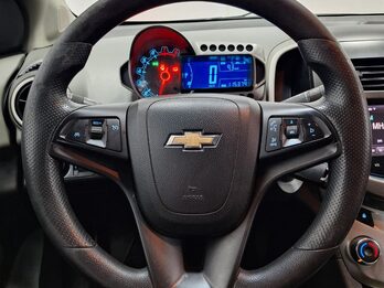 CHEVROLET SONIC LT 5P - 2014 - 115.000 KMS