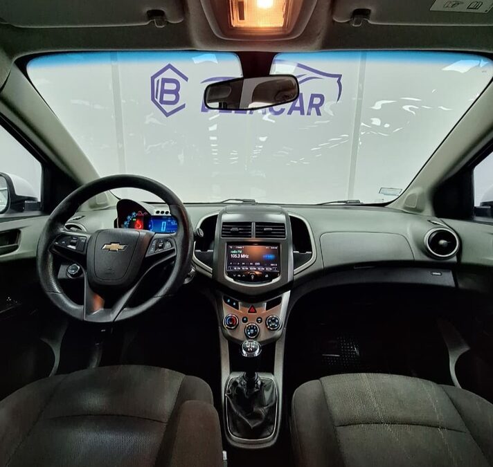 CHEVROLET SONIC LT 5P - 2014 - 115.000 KMS