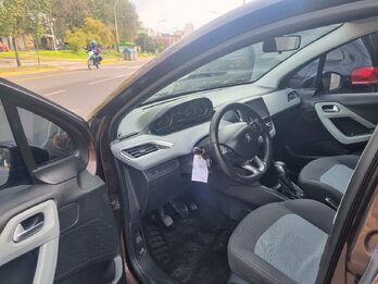 Oportunidad imbatible Peugeot 208 Allure 1.5 Touch / 2013