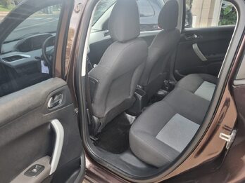 Oportunidad imbatible Peugeot 208 Allure 1.5 Touch / 2013