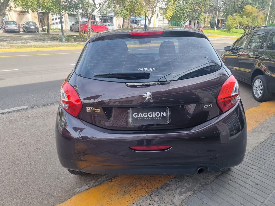 Oportunidad imbatible Peugeot 208 Allure 1.5 Touch / 2013