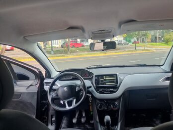 Oportunidad imbatible Peugeot 208 Allure 1.5 Touch / 2013